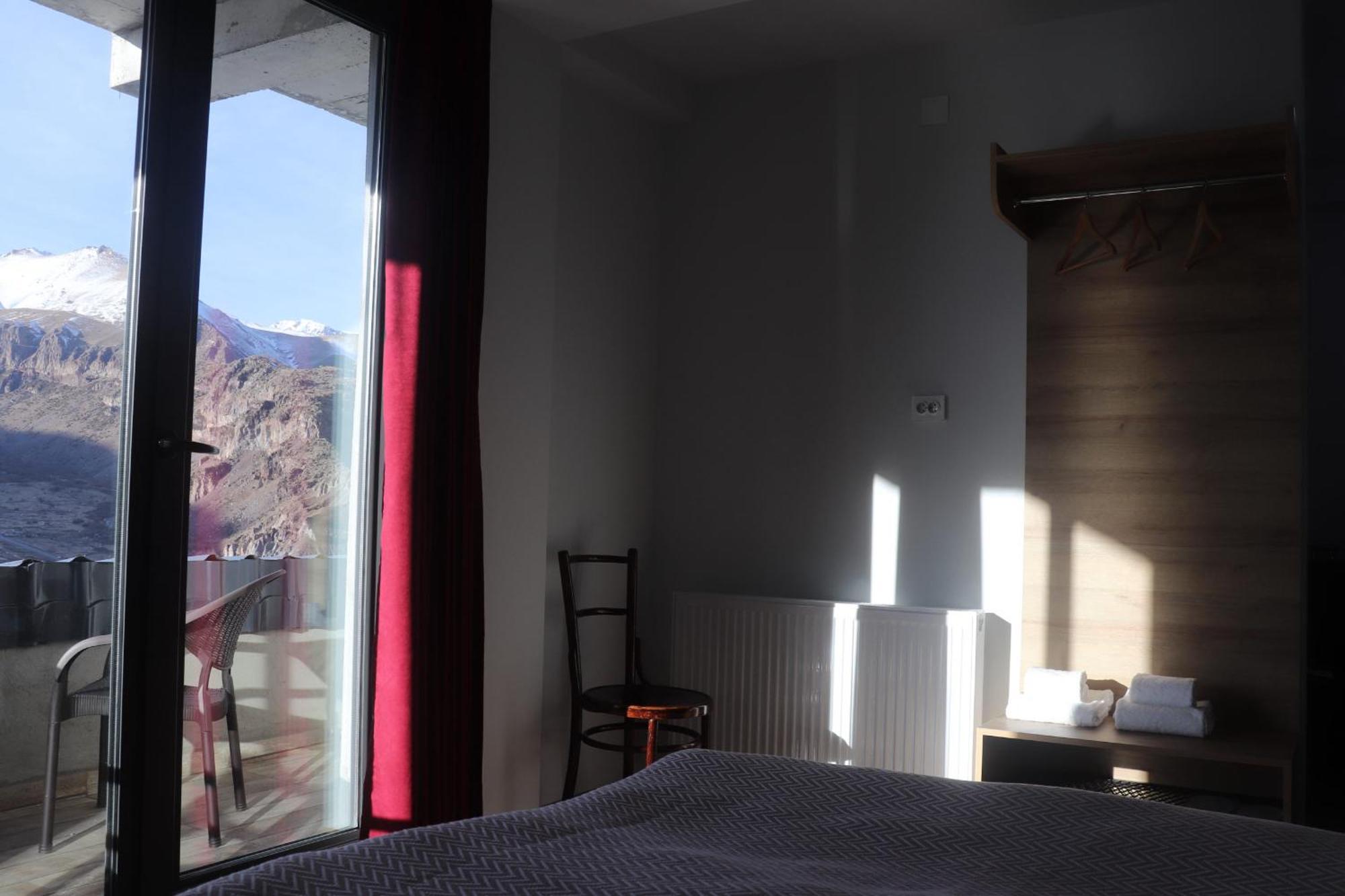 Rooftop Kazbegi Habitación foto